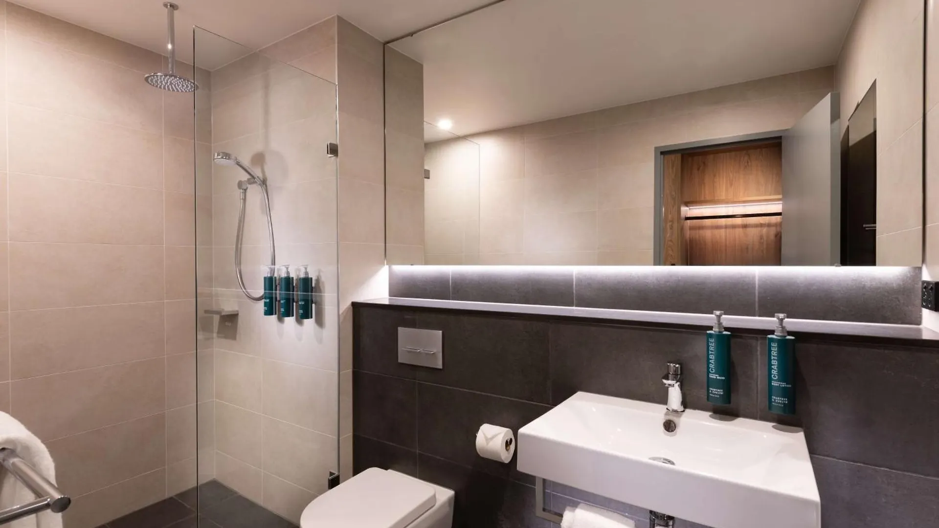 Doubletree By Hilton Hobart Hotel
